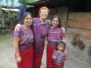 写真展 グアテマラの女性たちの暮らしと布 調布市男女共同参画推進センター